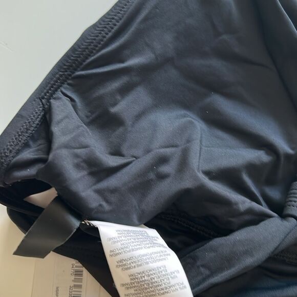 La Blanca Island Goddess High Neck Midkini Top - Black, Size 14, NWT - Picture 8 of 8